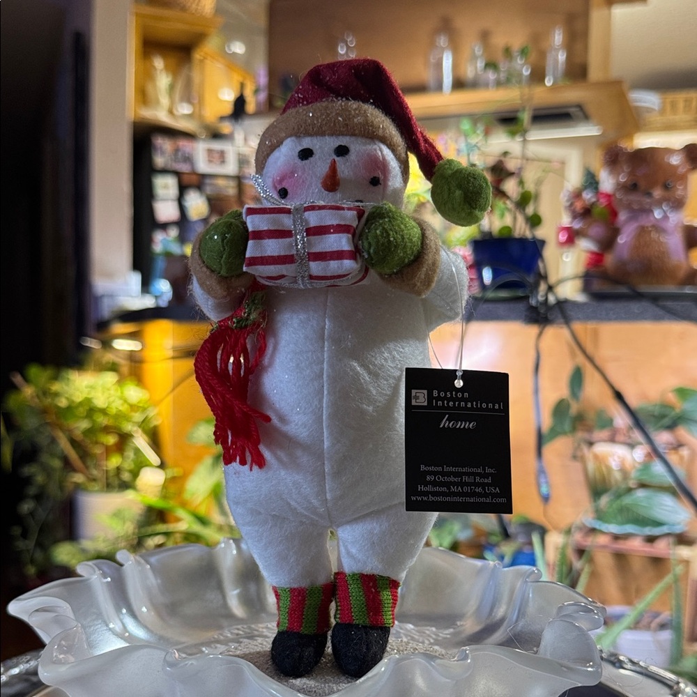 vintage Boston international ☃️ snowman